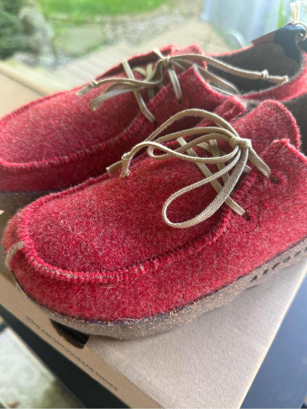 Artisanal Red Felt Clog Sneakers - ASPORTUGUESAS - Picture 7 of 8